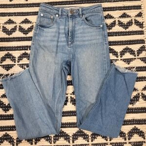 ASOS Remo High Waist Straight Leg Mom Jeans Light Medium Wash 25